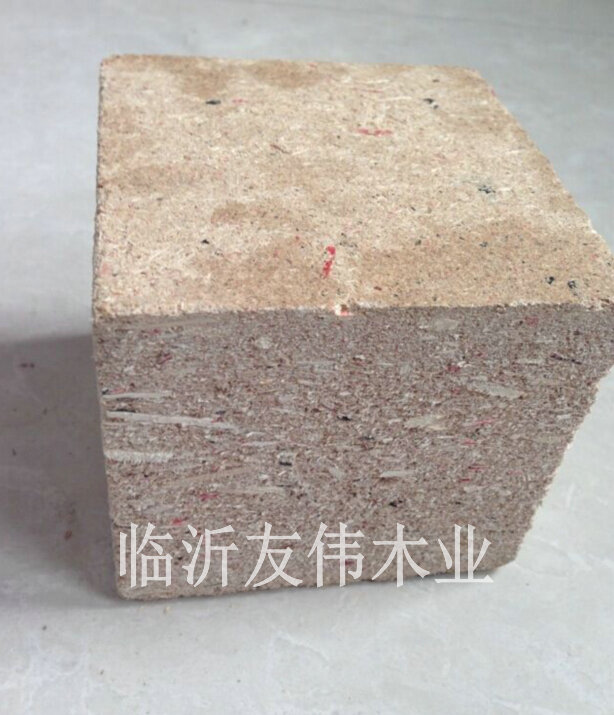 刨花木墩的制作過程及優點